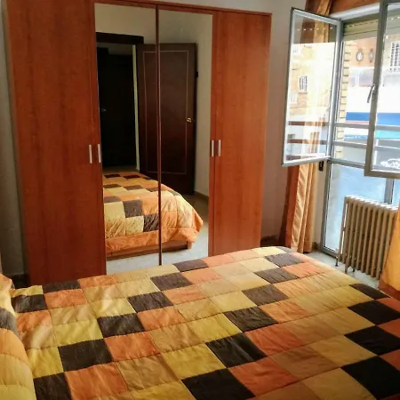 Apartment Parque Garcia Lorca, Granada